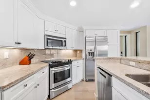 1125 E Marine Way E, North Palm Beach, FL 33408 - Photo 13