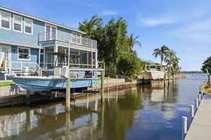 2534 SW Conch Cove Ln, Palm City, FL 34990 - Photo 33