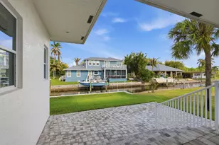 2534 SW Conch Cove Ln, Palm City, FL 34990 - Photo 29