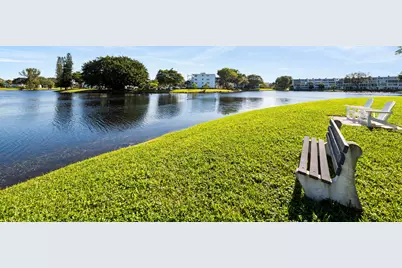 1111 Cambridge E, Deerfield Beach, FL 33442 - Photo 7