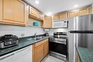 1111 Cambridge E, Deerfield Beach, FL 33442 - Photo 13