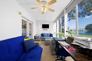 1111 Cambridge E, Deerfield Beach, FL 33442 - Photo 3