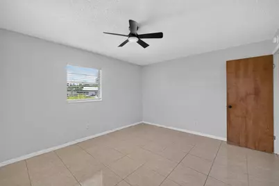 313 SE Atlas Terrace, Port Saint Lucie, FL 34983 - Photo 21