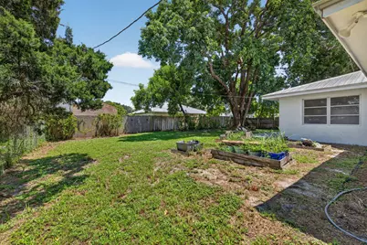 313 SE Atlas Terrace, Port Saint Lucie, FL 34983 - Photo 35