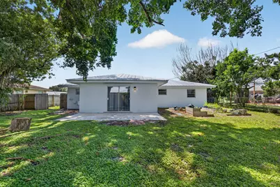 313 SE Atlas Terrace, Port Saint Lucie, FL 34983 - Photo 33