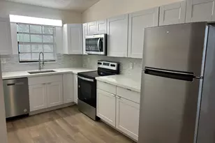 301 Olivewood Pl, Boca Raton, FL 33431 - Photo 3