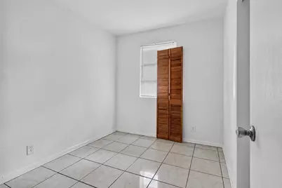 189 Morgans Way, Palm Springs, FL 33461 - Photo 17