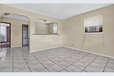 189 Morgans Way, Palm Springs, FL 33461 - Photo 9