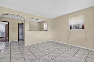 189 Morgans Way, Palm Springs, FL 33461 - Photo 9