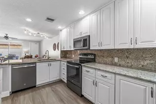 4506 Illicium Dr, Palm Beach Gardens, FL 33418 - Photo 3
