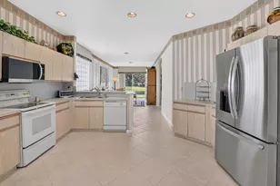 9773 Arbor View Dr S, Boynton Beach, FL 33437 - Photo 13
