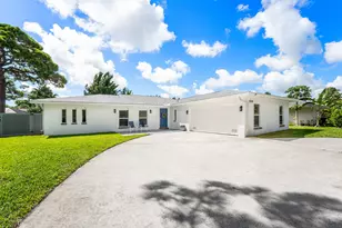 4238 Magnolia St, Palm Beach Gardens, FL 33418 - Photo 1