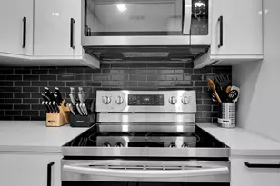 530 Westree Ln, Plantation, FL 33324 - Photo 9