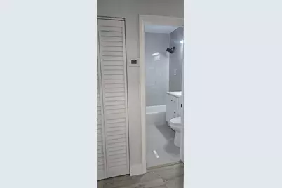 1101 NW 23rd Terrace, Fort Lauderdale, FL 33311 - Photo 13