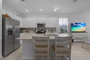 2409 NW 131st Cir, Miami, FL 33167 - Photo 3