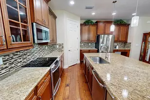 10178 SW Fernwood Ave, Port Saint Lucie, FL 34987 - Photo 7