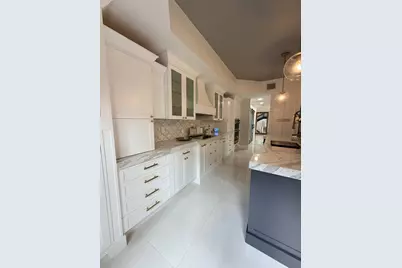 7952 NW 161st Terrace, Miami Lakes, FL 33016 - Photo 13