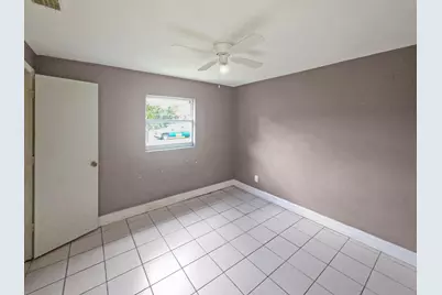 715 N 10th Street, Fort Pierce, FL 34950 - Photo 5