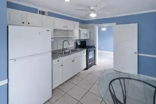 715 N 10th St, Fort Pierce, FL 34950 - Photo 3
