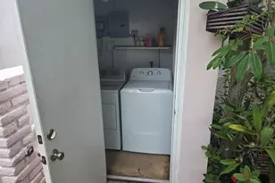 1152 Bayview Dr, Fort Lauderdale, FL 33304 - Photo 53