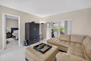 1115 Lake Terrace, Boynton Beach, FL 33426 - Photo 5