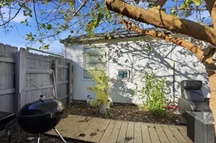 230 SW 14th St, Dania Beach, FL 33004 - Photo 13