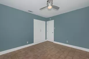 2275 SE 6th St, Pompano Beach, FL 33062 - Photo 13