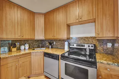 1423 Holly Heights Drive #12, Fort Lauderdale, FL 33304 - Photo 9