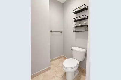 2224 NE 2nd Street, Pompano Beach, FL 33062 - Photo 9