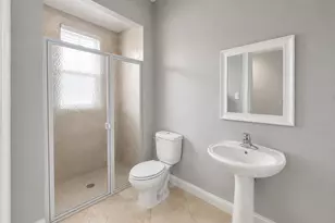 2224 NE 2nd St, Pompano Beach, FL 33062 - Photo 5
