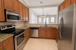 2224 NE 2nd St, Pompano Beach, FL 33062 - Photo 11