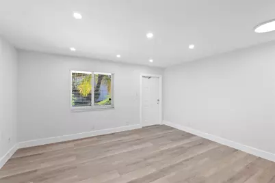 1101 NE 18th Avenue #1, Fort Lauderdale, FL 33304 - Photo 11