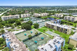 2820 Tennis Club Dr, West Palm Beach, FL 33417 - Photo 31