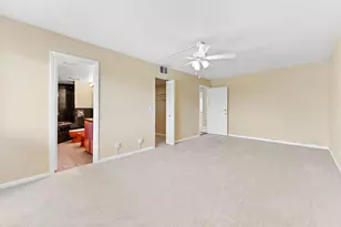 2820 Tennis Club Dr, West Palm Beach, FL 33417 - Photo 23