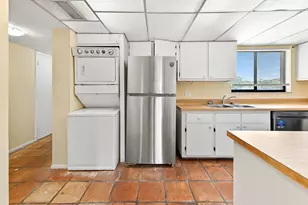 2820 Tennis Club Dr, West Palm Beach, FL 33417 - Photo 9