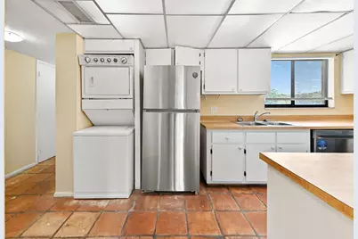 2820 Tennis Club Drive #401, West Palm Beach, FL 33417 - Photo 9