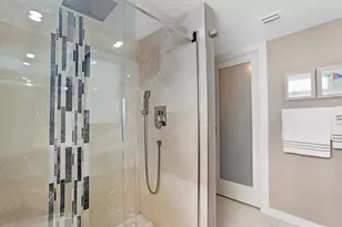 3930 Oaks Clubhouse Dr, Pompano Beach, FL 33069 - Photo 21