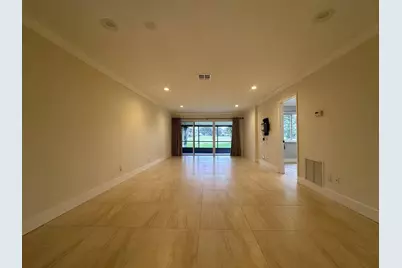 9638 NW 65th Street #C10, Tamarac, FL 33321 - Photo 5