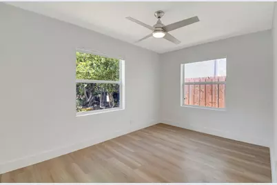 420 SW 13th Street, Fort Lauderdale, FL 33315 - Photo 15