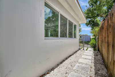 420 SW 13th Street, Fort Lauderdale, FL 33315 - Photo 27