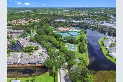 320 Hammocks Trail, Greenacres, FL 33413 - Photo 27