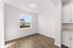 7284 Claudelle St, Lake Worth, FL 33467 - Photo 5