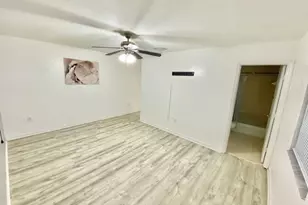 18951 SW 113th Pl, Miami, FL 33157 - Photo 3