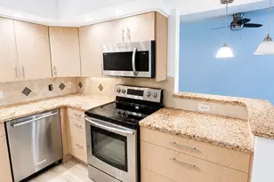 2035 Lincoln B, Boca Raton, FL 33434 - Photo 3