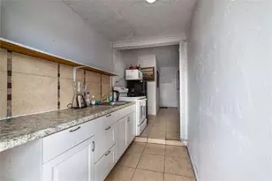 224 SW 14th St, Dania Beach, FL 33004 - Photo 7