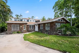 816 Chukker Rd, Delray Beach, FL 33483 - Photo 1