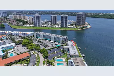 52 Yacht Club Drive #305, North Palm Beach, FL 33408 - Photo 3
