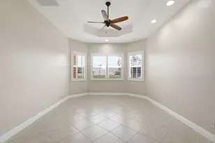 116 NW Summerville Ct, Port Saint Lucie, FL 34986 - Photo 23