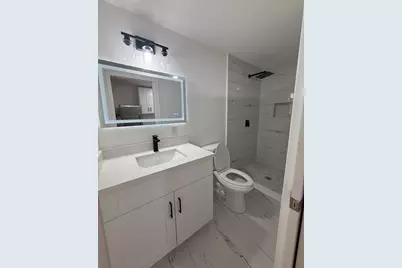 726 S 11th Street, Lantana, FL 33462 - Photo 5