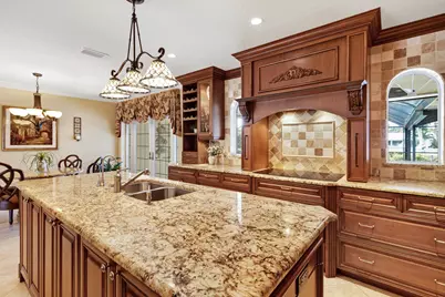 2700 NE 23rd Street, Pompano Beach, FL 33062 - Photo 11